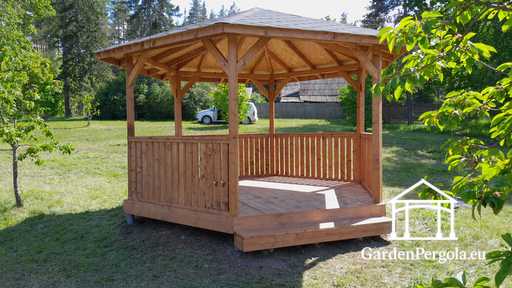 Gloriette hexagonale brun clair