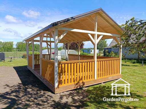 Gazebo en bois sur mesure 4x7 m — Grand gazebo de jardin avec plancher et toit à double pente