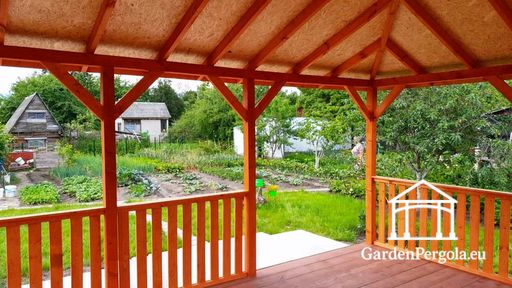 Gazebo en bois ambré 4x5 m — gazebo de jardin spacieux avec plancher, balustrades et toit couvert